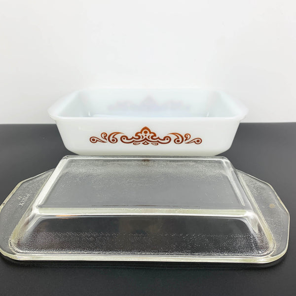 Rare Pyrex (Australia) Royal Garland rectangle baking dish - Limited Production