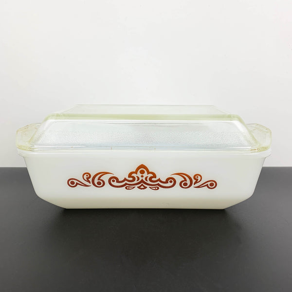 Rare Pyrex (Australia) Royal Garland rectangle baking dish - Limited Production
