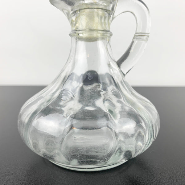 Anchor Hocking oil or vinegar cruet with stopper