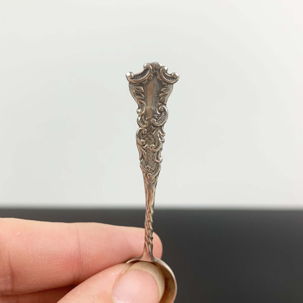 Antique sterling silver salt and condiment spoons - Set of 3