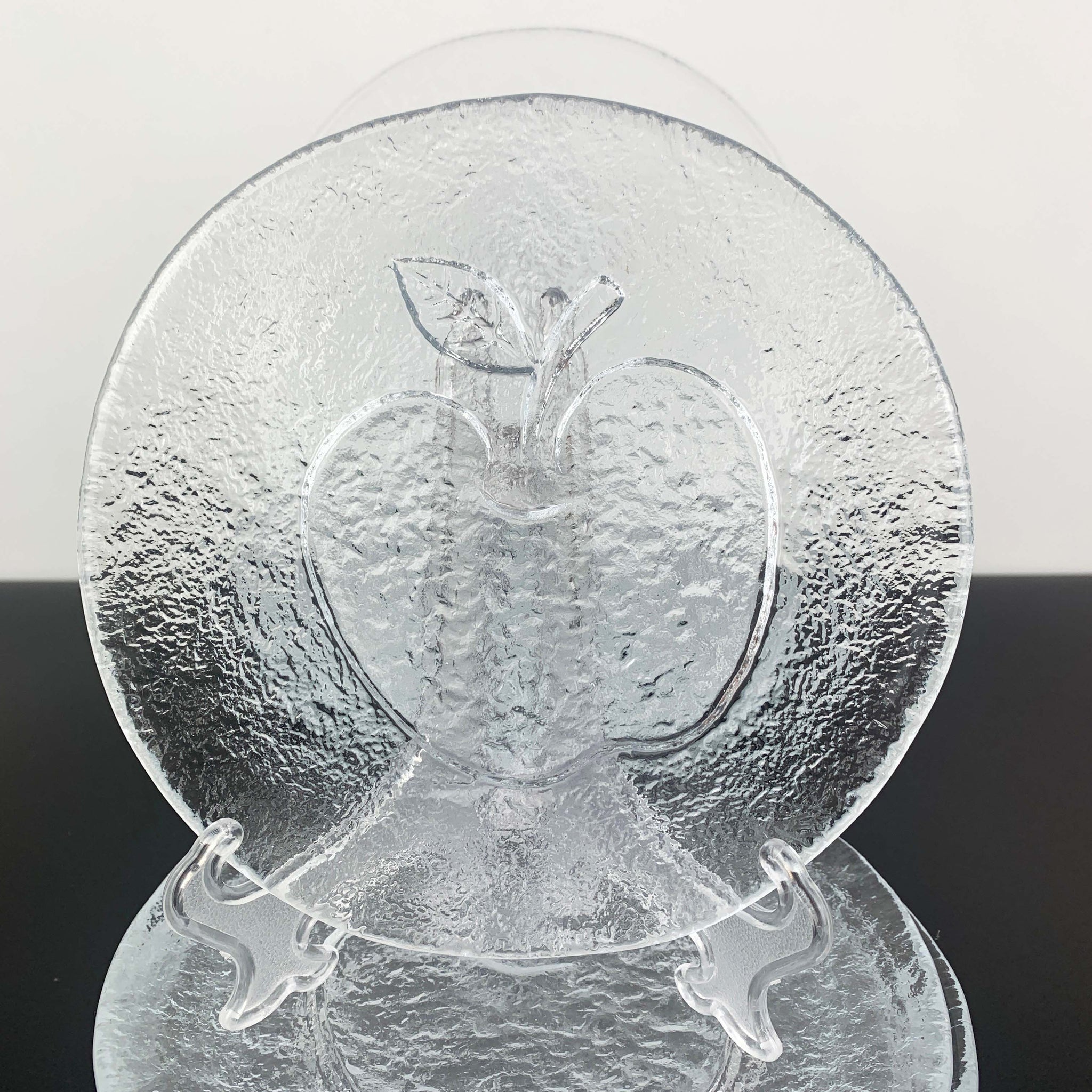 Hirota Glass apple embossed glass dinnerware
