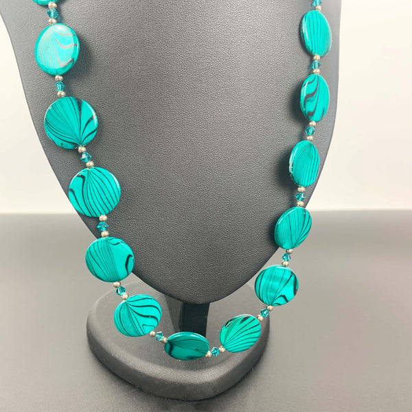 Turquoise flat bead necklace