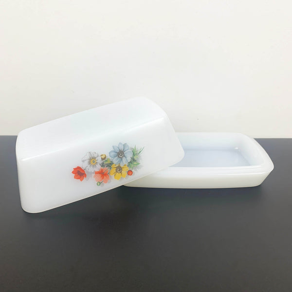 Arcopal 'Anemone' lidded butter dish
