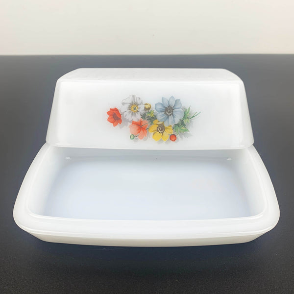 Arcopal 'Anemone' lidded butter dish