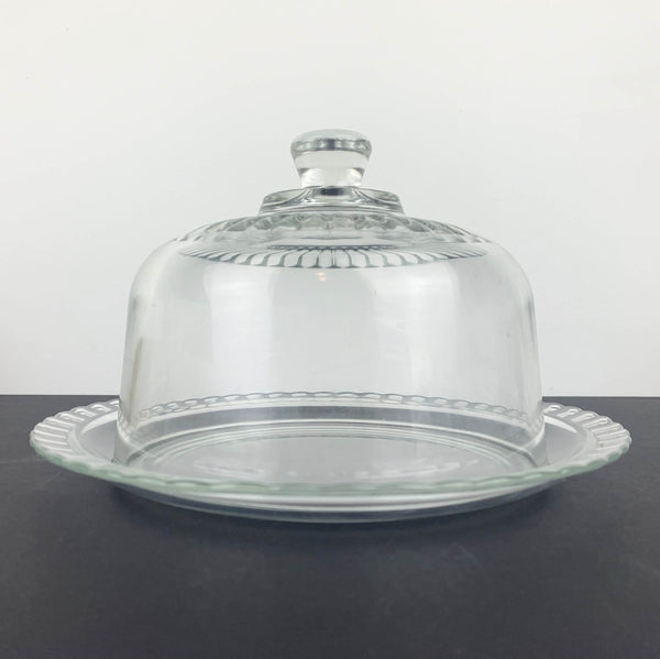 Arcoroc France cheese plate with dome lid