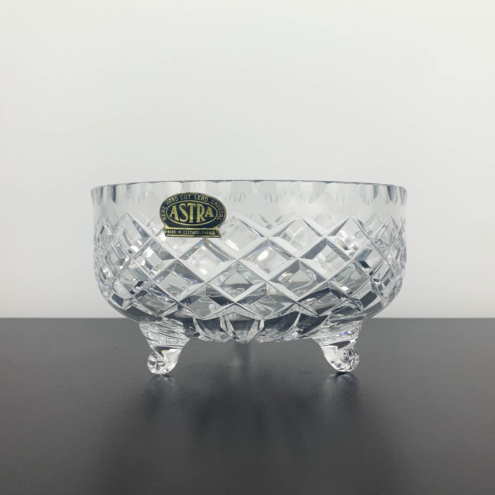 Astra Crystal Diamond Cut Tri Foot Bowl