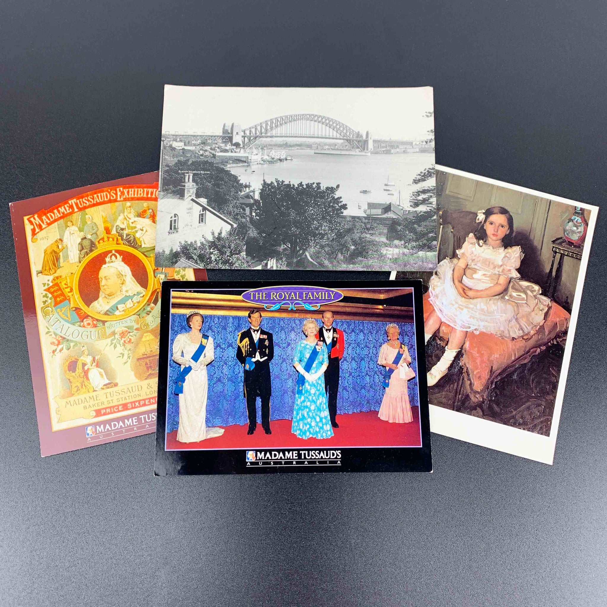 Australian souvenir postcards - Set of 4