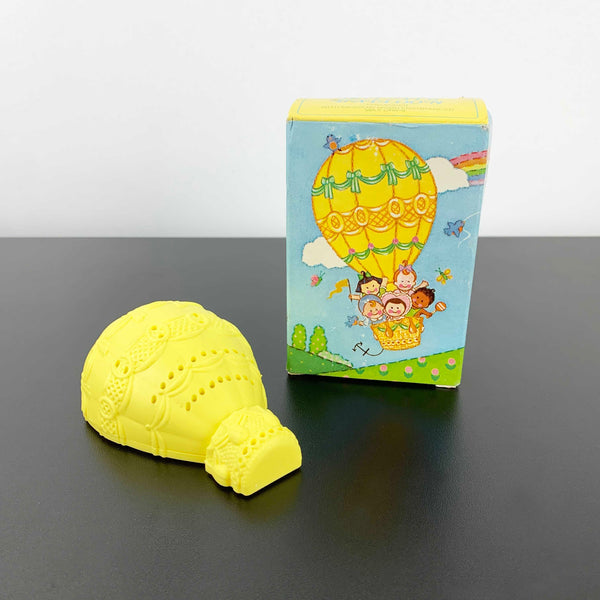 Avon collectible wall pomander - Hot Air Balloon