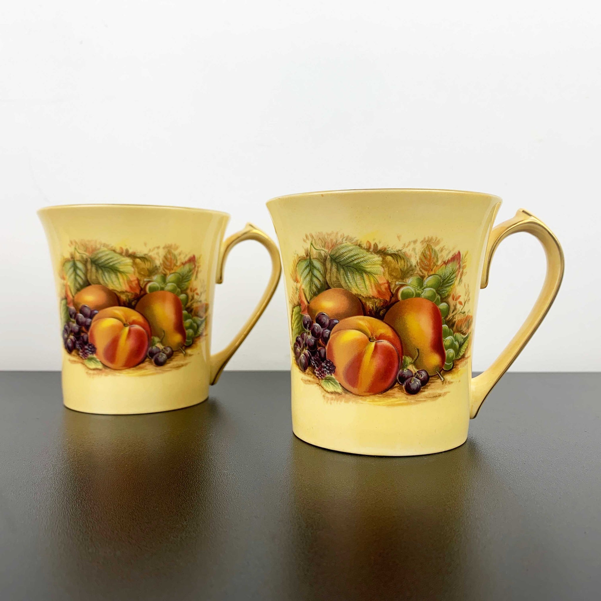 Aynsley 'Orchard Gold' coffee mug - Set of 2