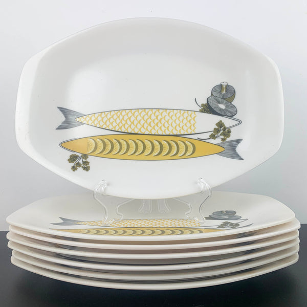 Bessemer fish design platter and plates