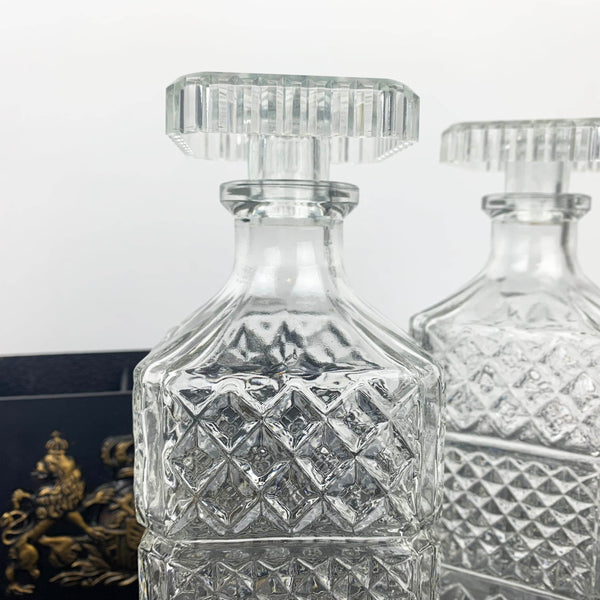 Brama Davidson glass decanter top