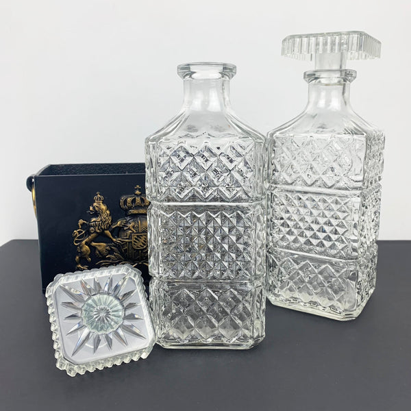 Brama Davidson glass decanter set of 2