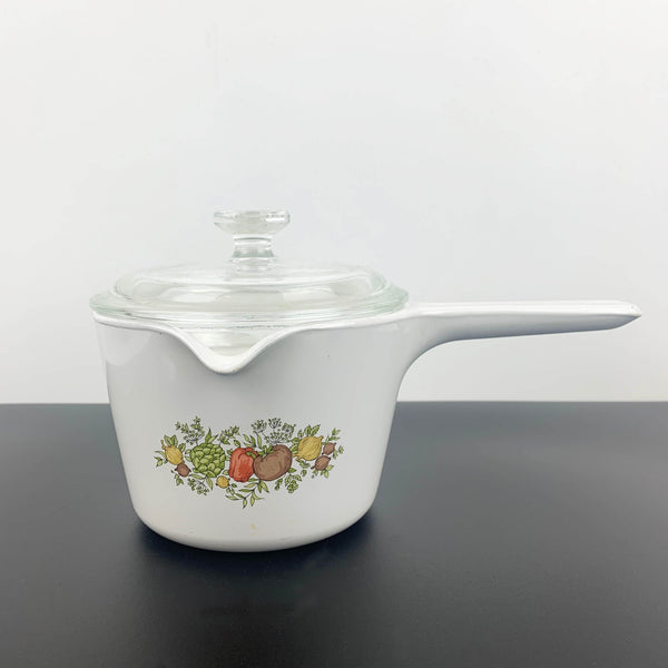 Corningware Spice O' Life double lipped saucepan with lid