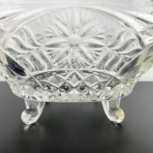 Crystal oval decorative bowl with sawtooth rim