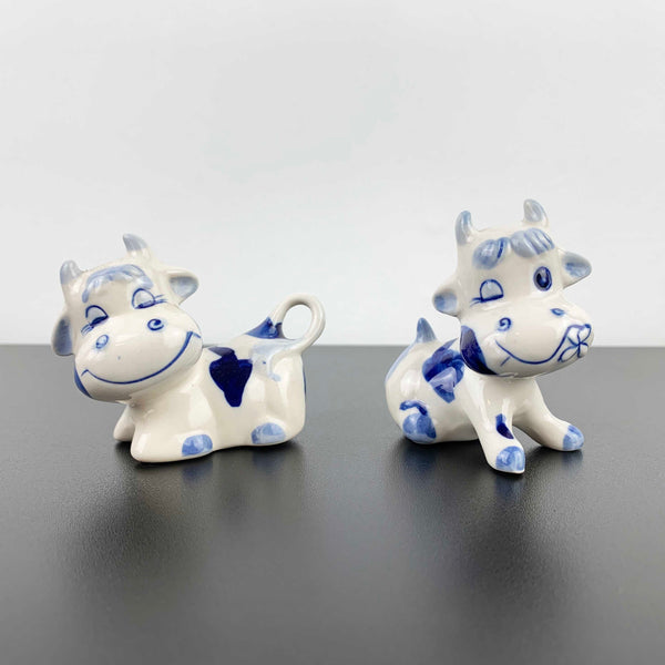 Delft Blue miniature cow figurines - Set of 2