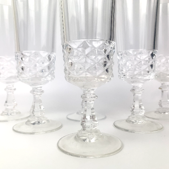 Set of 6 Crystal D'arques Durand Champagne Flutes/vintage