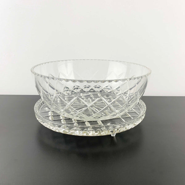 Diamond cut crystal bowl and round footed cake plate - Set of 2
