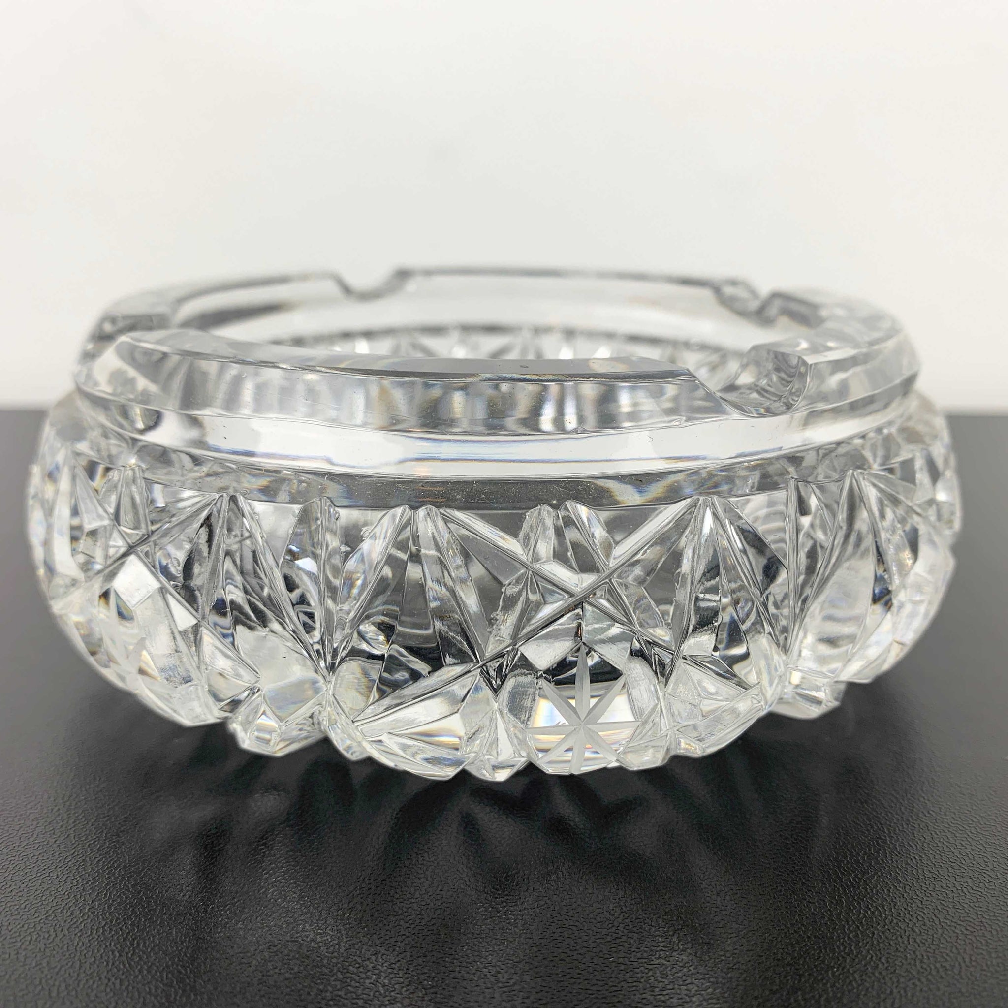 Mid century diamond and star cut round crystal ashtray