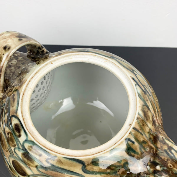 Rare Dennis Dwyer hand painted rooster tea pot interior