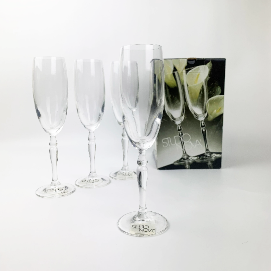 Studio Nova (Mikasa) 'Evita' champagne glass in original box