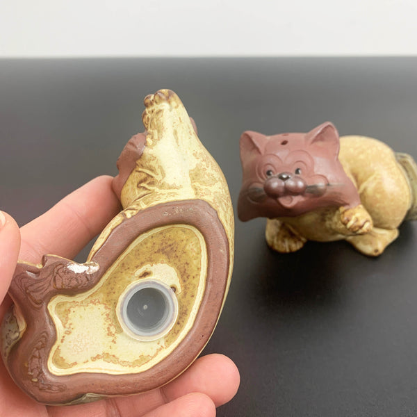 Gempo playful cats salt and pepper shakers