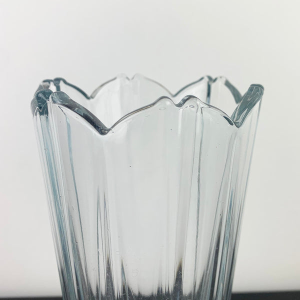 Small 'Corolla' vase by Bormioli Rocco - Made in Italy