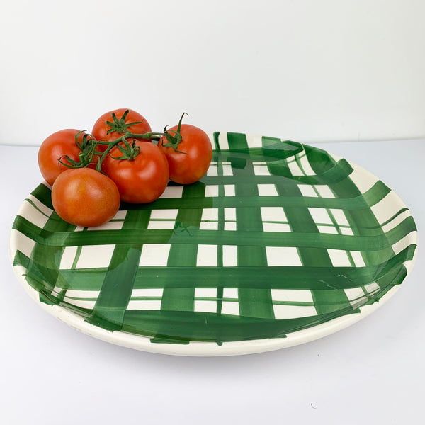 Stoviglierie hand painted round platter with tomatoes to indicate size
