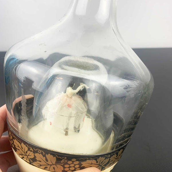 1950's musical wedding decanter with dancing couple