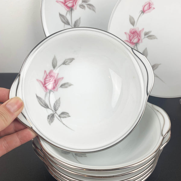 Noritake Japan 'Rosemarie' dinnerware