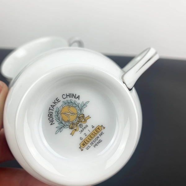 Noritake 'Wellesley' footed tea cup