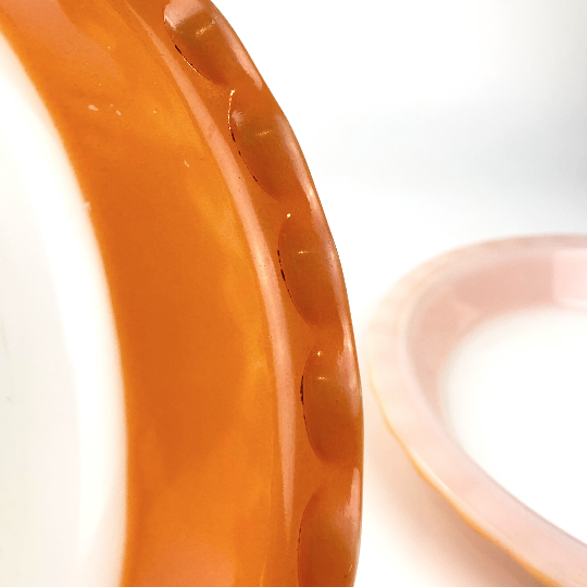 Minor stain to dark orange pie plate