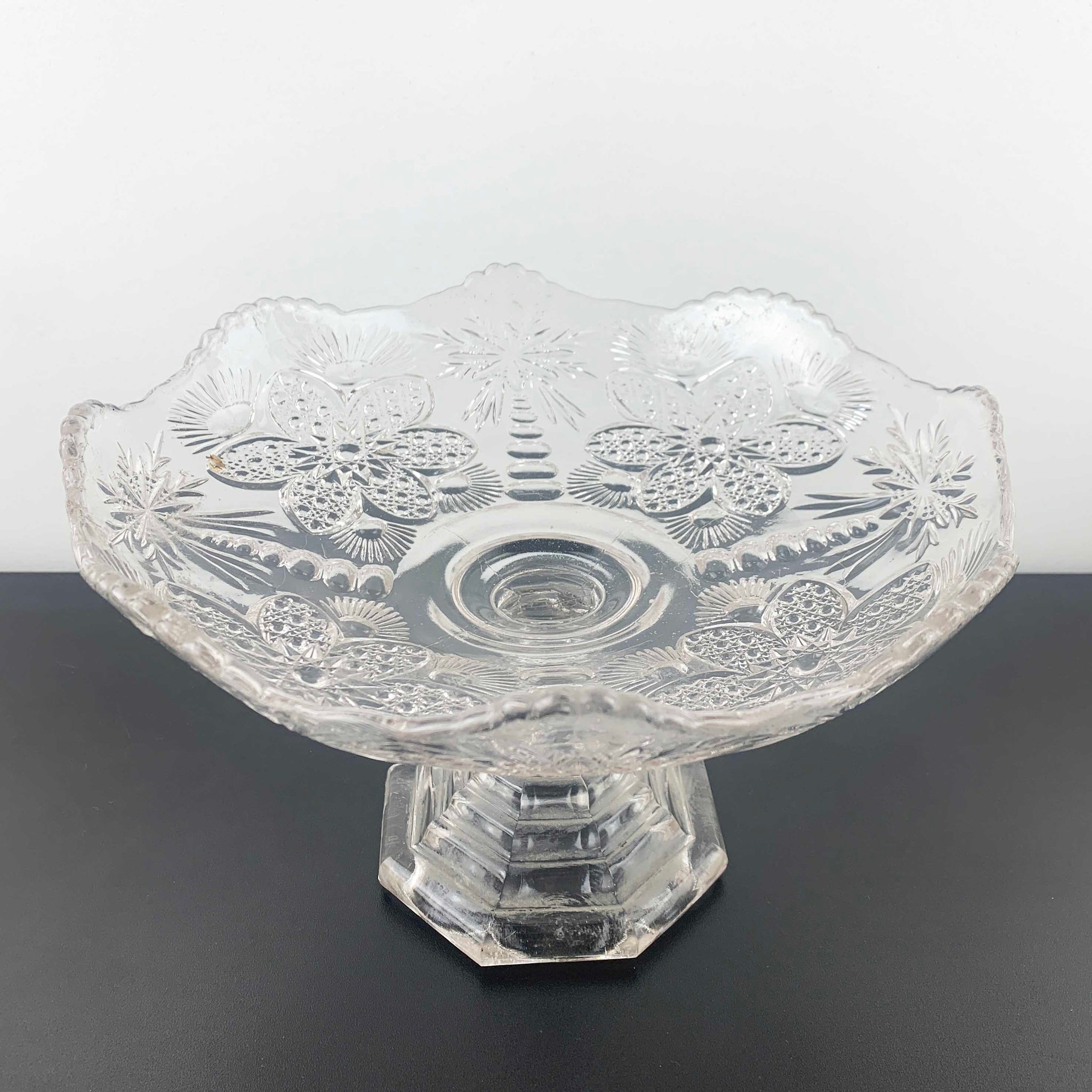 Art deco style compote with palm tree pattern