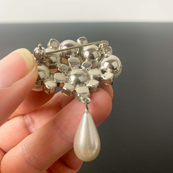 Vintage faux pearl and rhinestone brooch with teardrop
