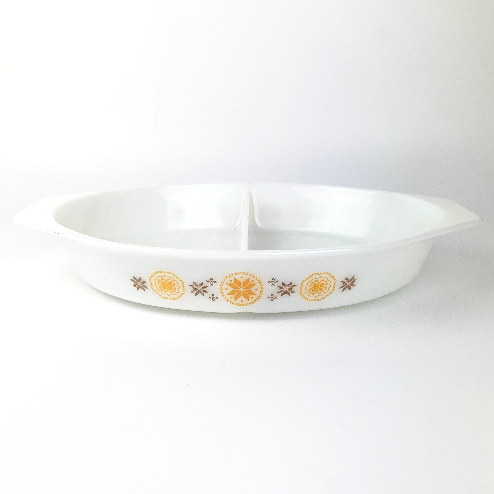 Vintage Pyrex Town and Country Divided Casserole Dish 1 1/2 