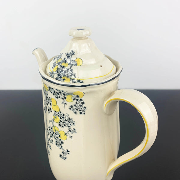 Royal Doulton 'Carnival' 1930's coffee service set