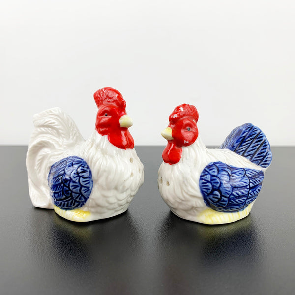Rooster and hen salt and pepper shakers