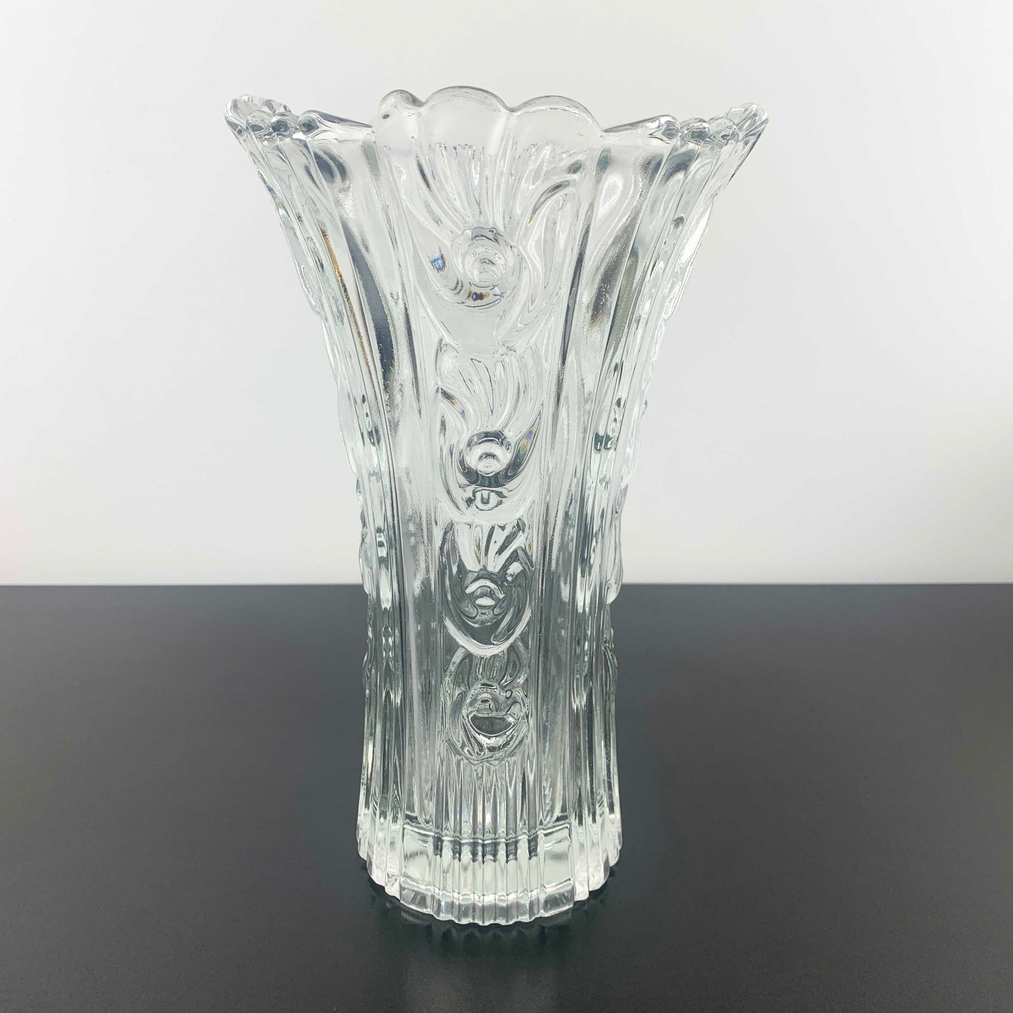 Borgonovo Italy decorative rose glass vase