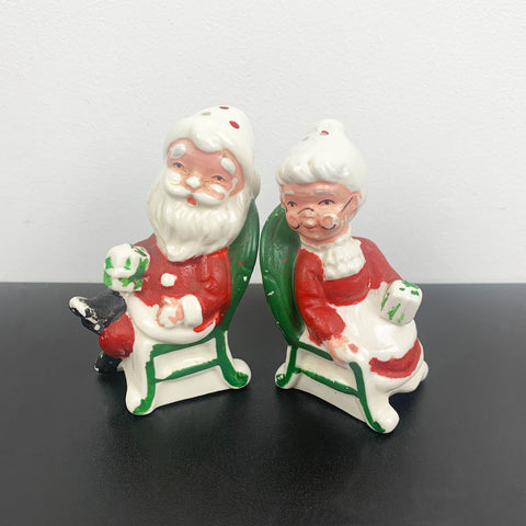 Santa and Mrs Claus vintage salt and pepper shakers