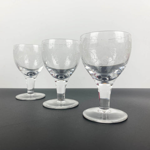 Stuart Crystal grapevine etched dessert wine glass - Set of 3