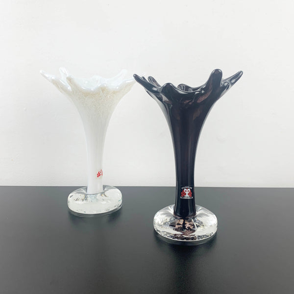 Freeform art glass bud vase by Studiolasi Finland