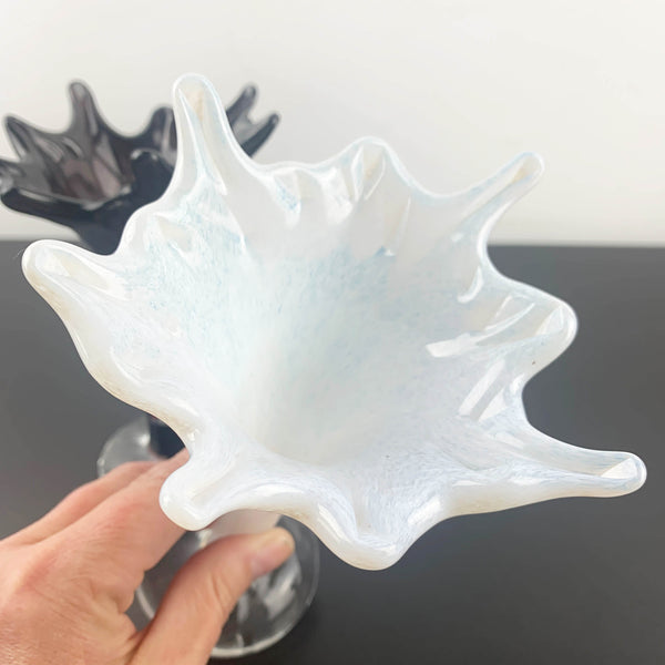 Freeform art glass bud vase by Studiolasi Finland