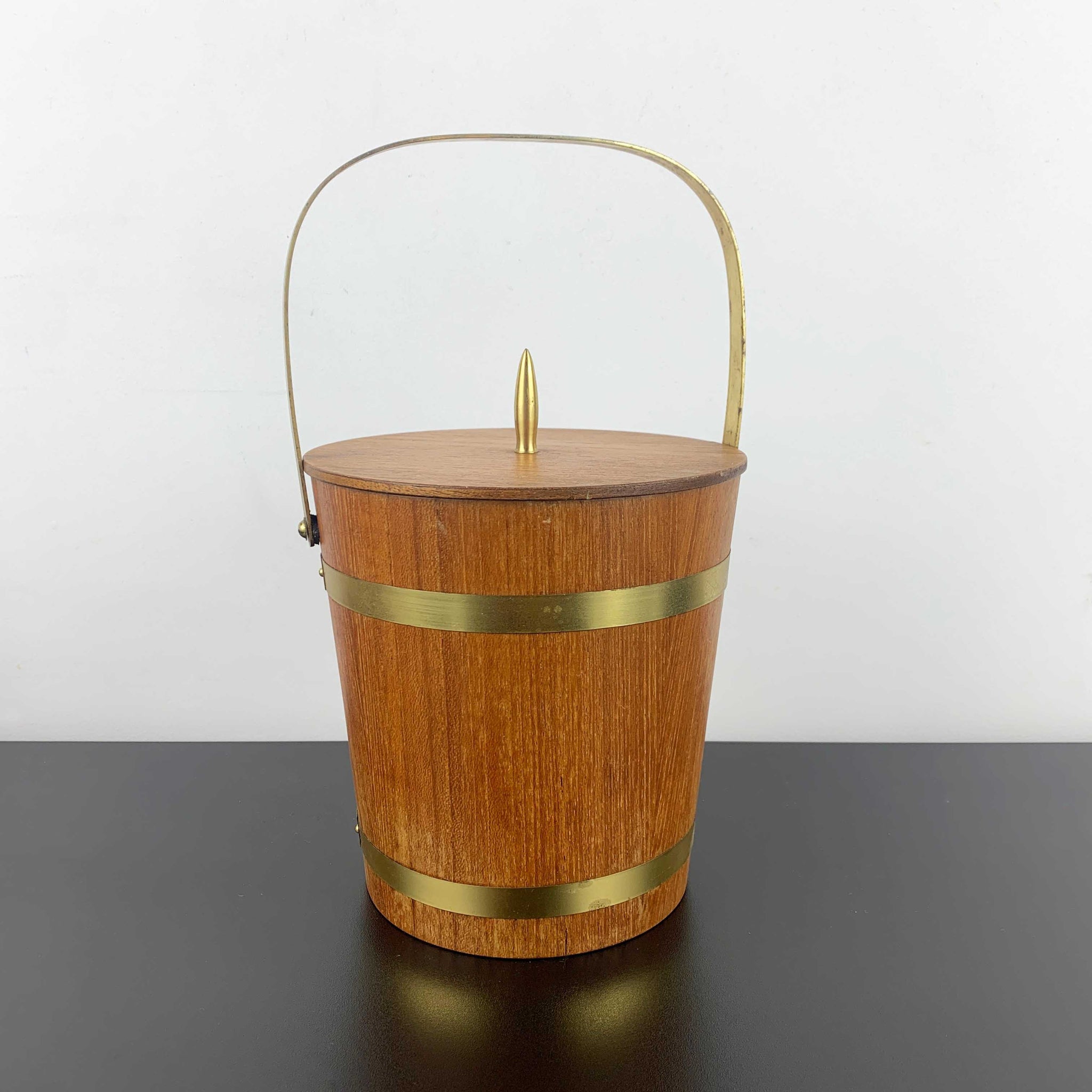 Retro teak ice bucket with brass banding