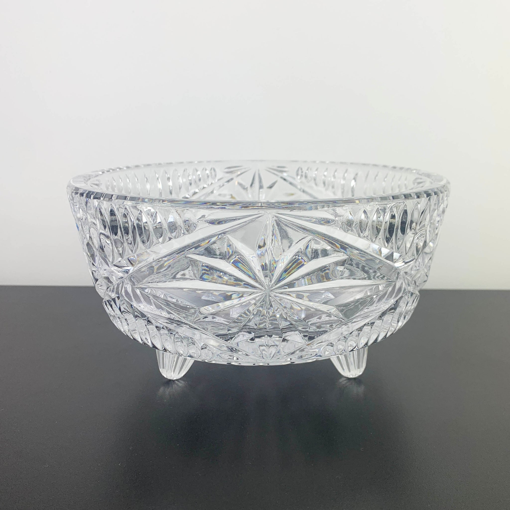 Crystal Pinwheel and Star Tri Foot Presentation Bowl
