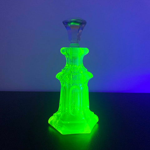 Art deco style uranium glass perfume bottle with clear stopper