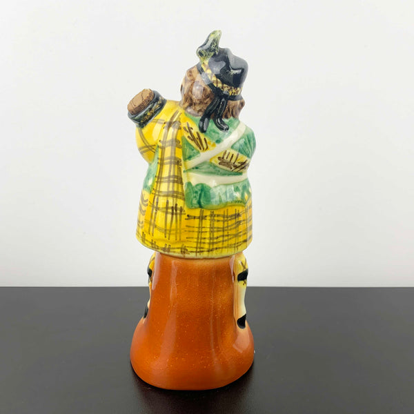 Scottish bagpipe player novelty 'Wee Scotch' decanter