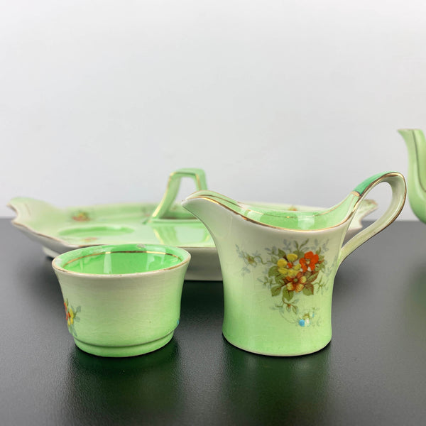 Royal Winton Grimwades 1930s Green Floral Breakfast Set - Complete 6 pieces